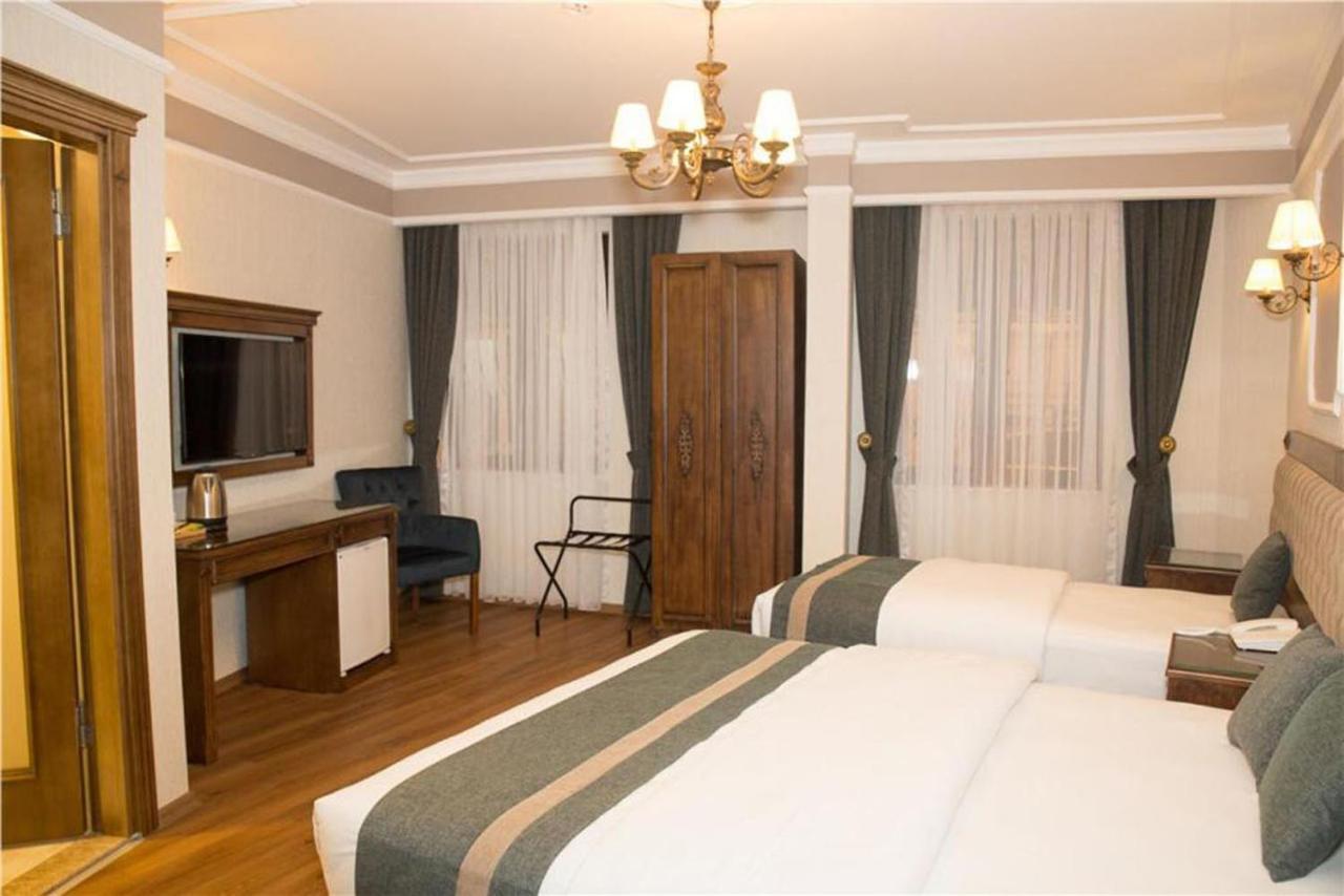 Ahmet Efendi Konagi Hotel Isztambul Kültér fotó A room at the hotel