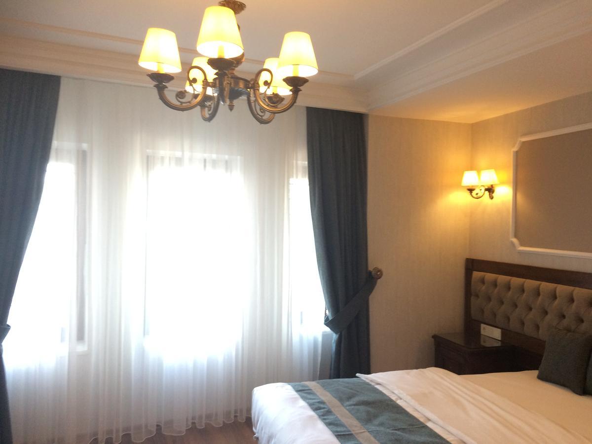 Ahmet Efendi Konagi Hotel Isztambul Kültér fotó A bedroom at the hotel