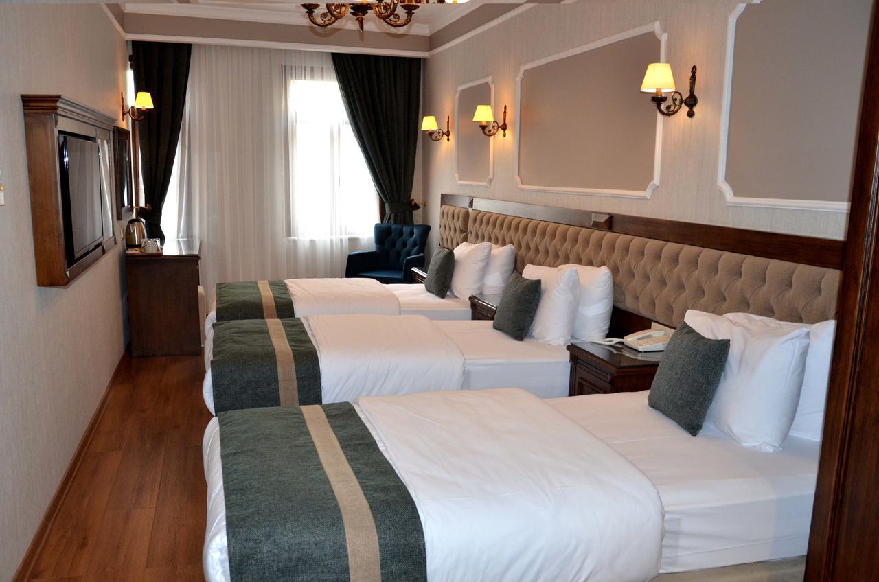 Ahmet Efendi Konagi Hotel Isztambul Kültér fotó A room at the hotel